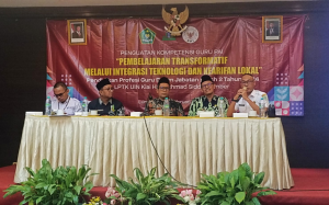 Mahasiswa PPG Asal Lumajang Dibekali Pembelajaran Transformatif Berbasis Teknologi dan Kearifan Lokal